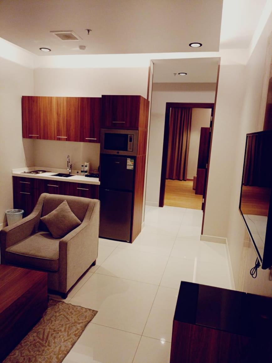 Samt Serviced - Al Narjis 3*